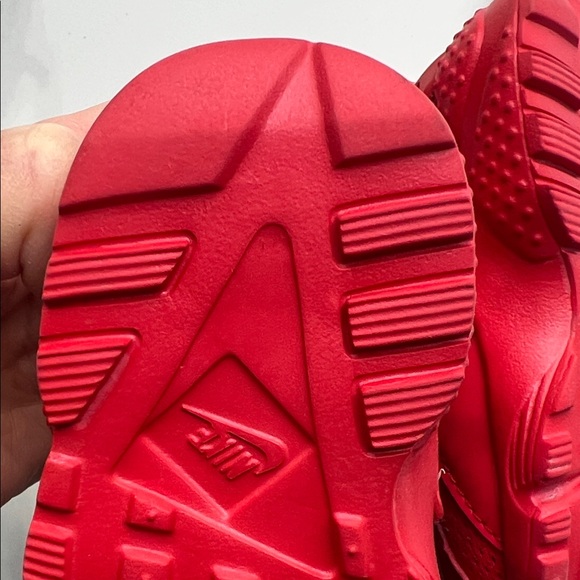 Nike 5C triple red Huarache BABY - Picture 6 of 13